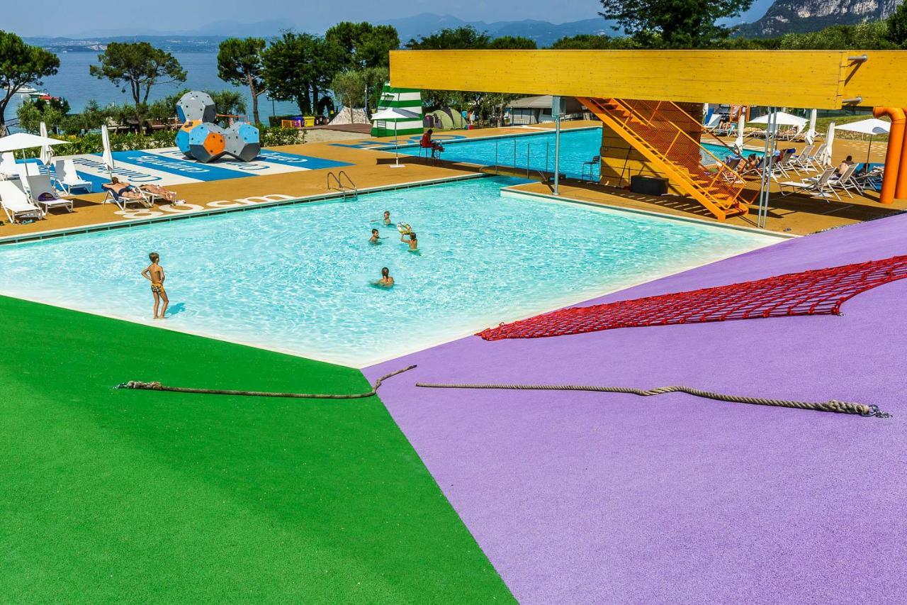 Camping Continental Hotel Bardolino Buitenkant foto
