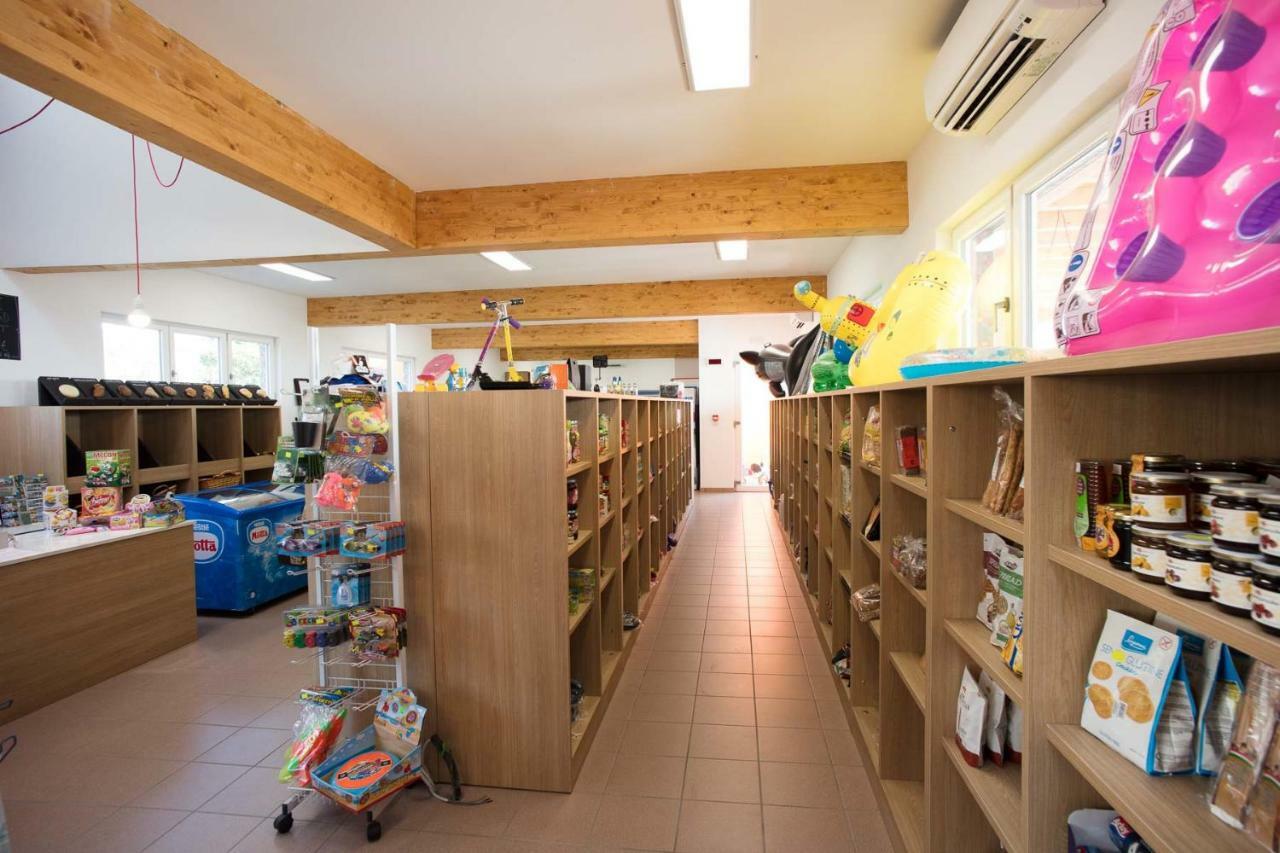 Camping Continental Hotel Bardolino Buitenkant foto